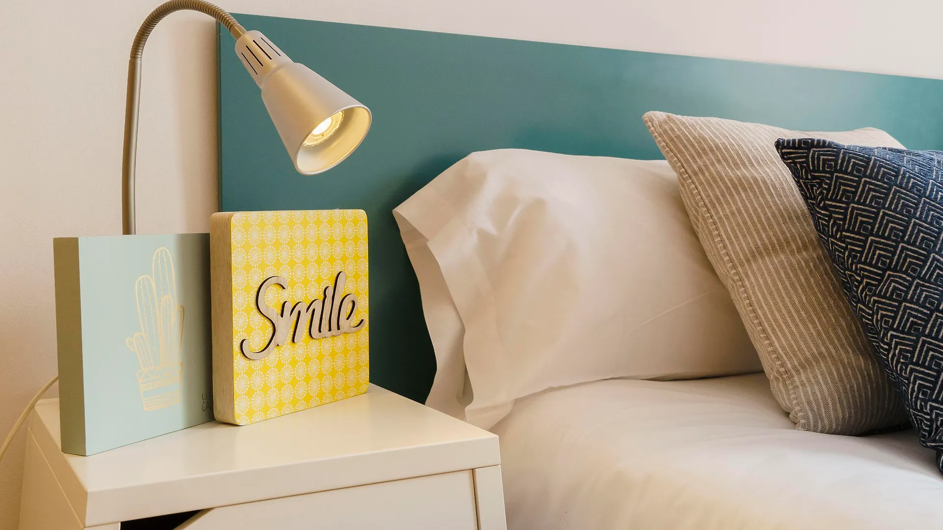 Bypillow House Barcelona Hotel