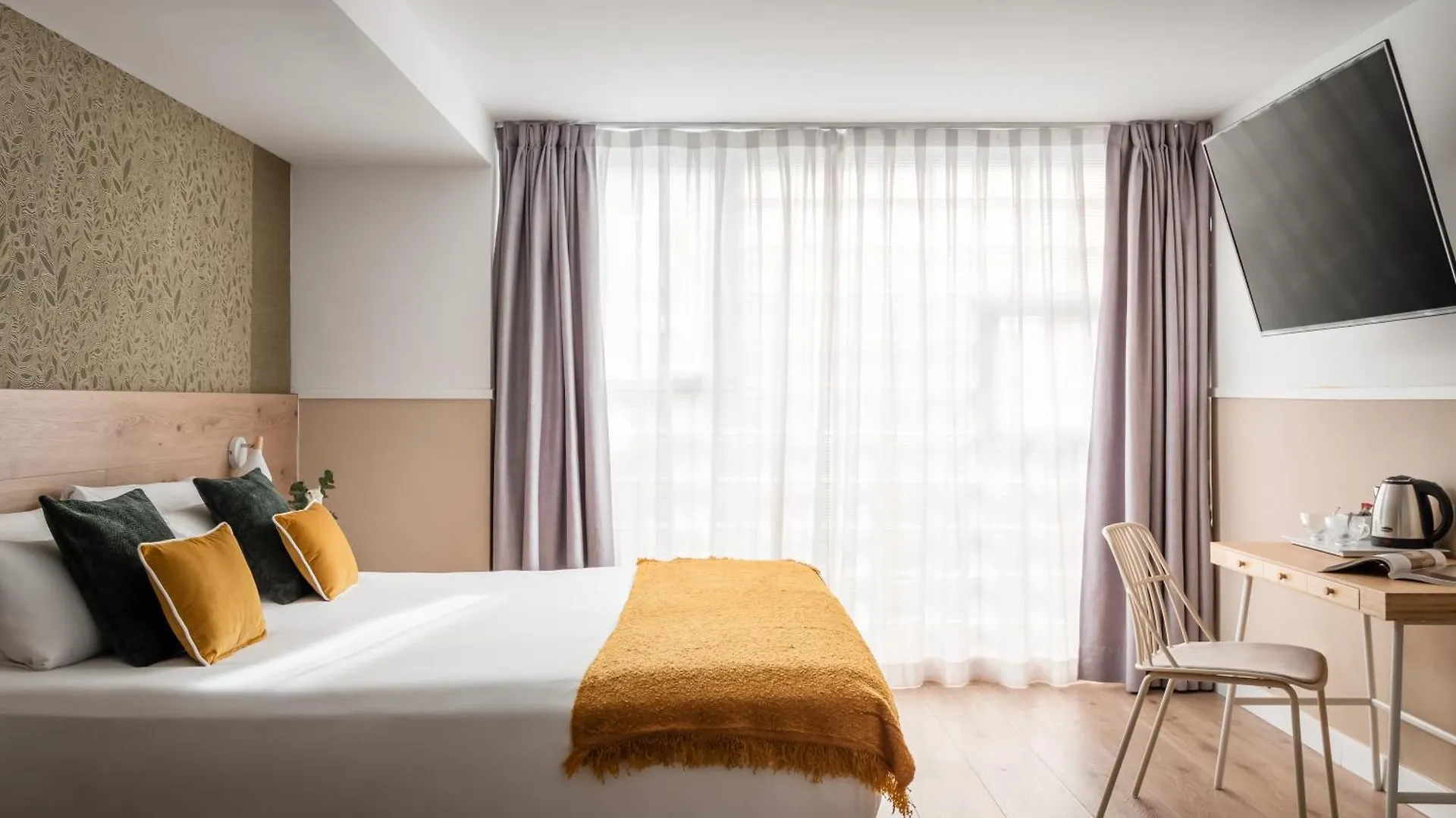 Hotel Bypillow House Barcelona Spain