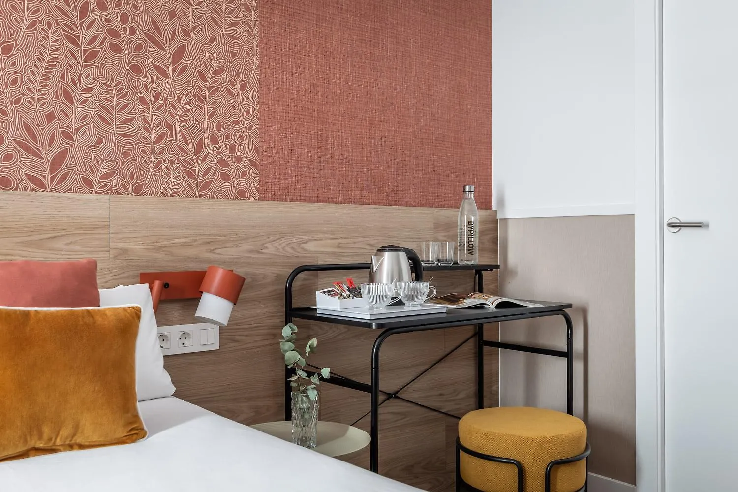 Bypillow House Barcelona 0*,