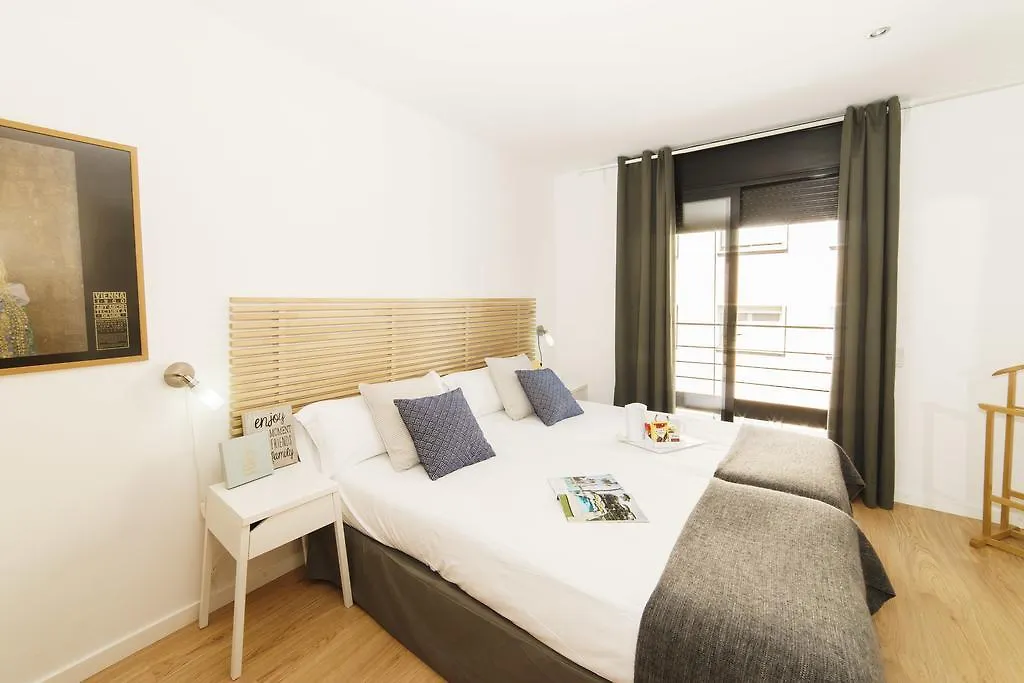 Bypillow House Barcelona 0*,