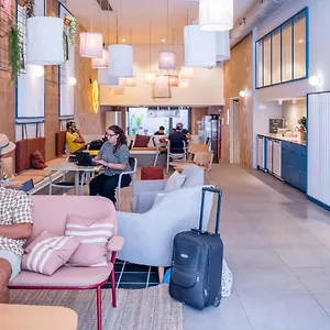 Auberge de jeunesse Latroupe Poblenou